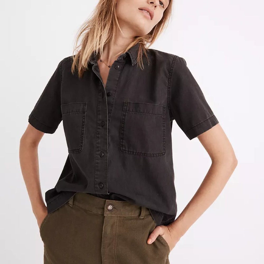 Denim Short-Sleeve Button-Up Shirt in Lunar Wash XXL